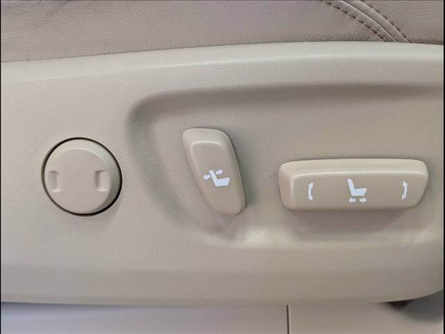 トヨタ&nbsp;ランドクルーザープラドの画像11