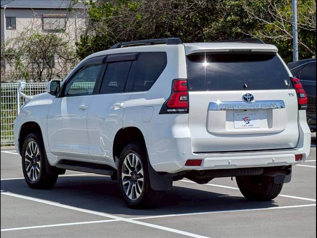 トヨタ&nbsp;ランドクルーザープラドの画像16