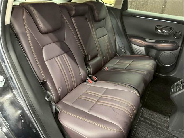 ZR-Ve:HEV Z 内装他