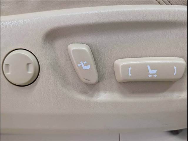 トヨタ&nbsp;ランドクルーザープラドの画像10