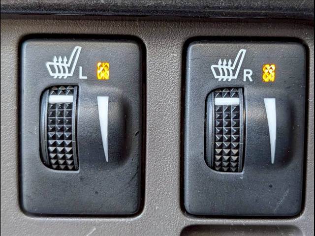 トヨタ&nbsp;ランドクルーザープラドの画像11