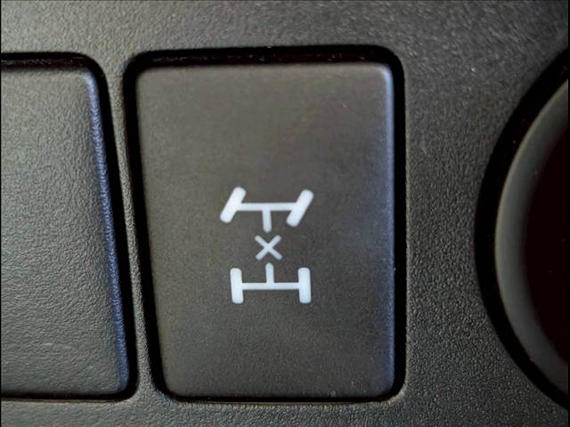 トヨタ&nbsp;ランドクルーザープラドの画像12