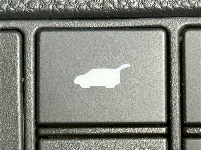 ホンダ&nbsp;ヴェゼルハイブリッドの画像10