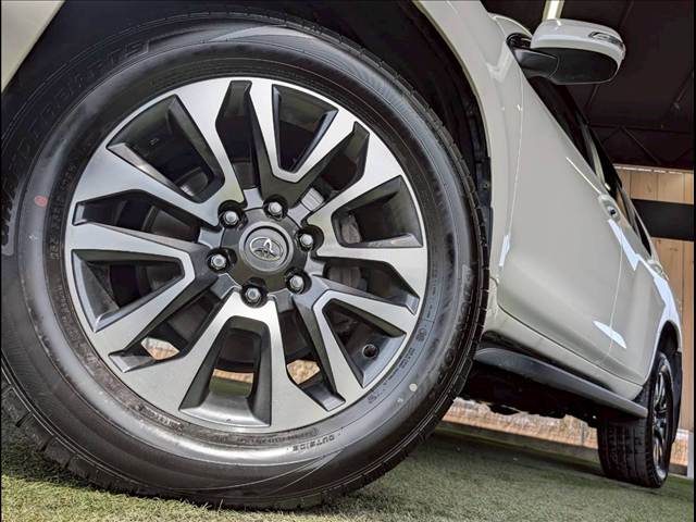 トヨタ&nbsp;ランドクルーザープラドの画像19