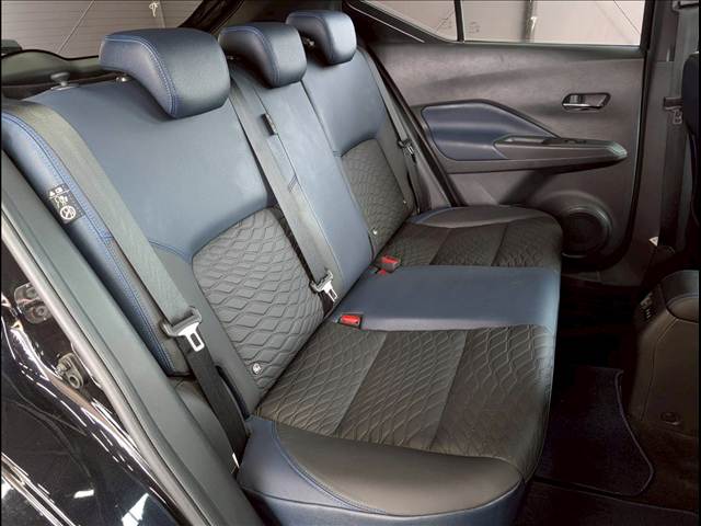 キックスAUTECH 内装他