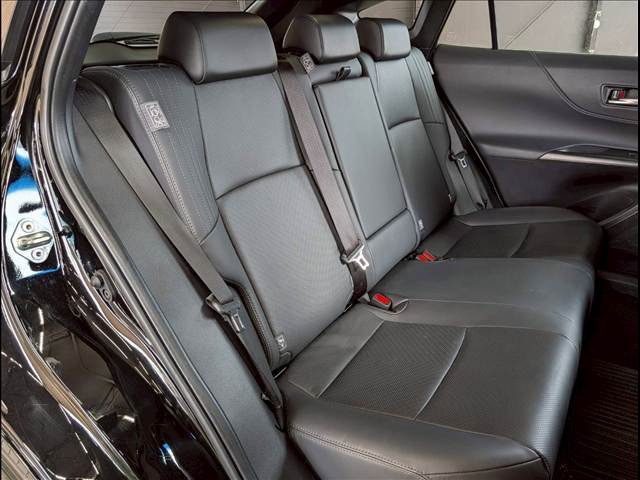 ハリアー□Z “Leather Package” 内装他