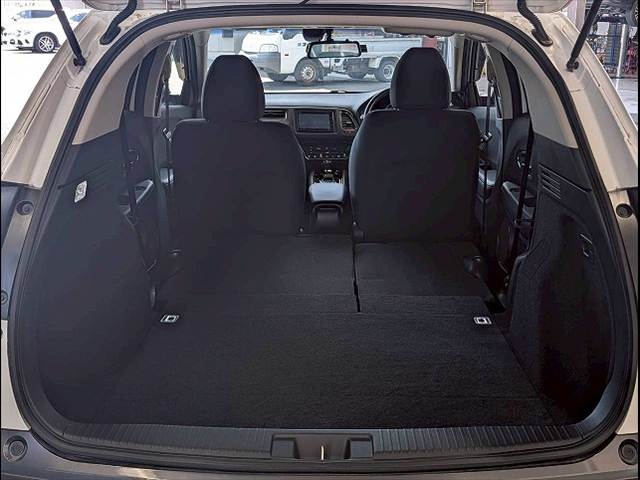 ホンダ&nbsp;ヴェゼルハイブリッドの画像13