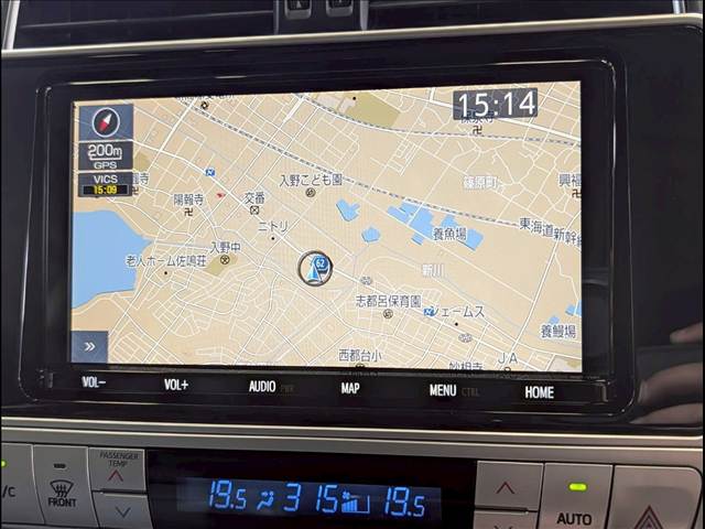 トヨタ ランドクルーザープラドの画像3