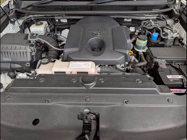 トヨタ ランドクルーザープラドの画像18