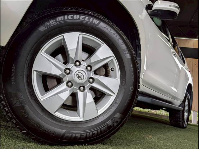 トヨタ ランドクルーザープラドの画像19