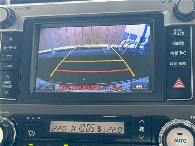 ランドクルーザープラドTX Lパッケージ モデリスタエアロ/SDマルチナビ/マルチテレインモニター/モデリスタスポーツマフラー/サンルーフ/クリアランスソナー/LEDヘッドライト/フルセグTV/ベージュ革シート/7人乗/USBポート/ETC 内装他