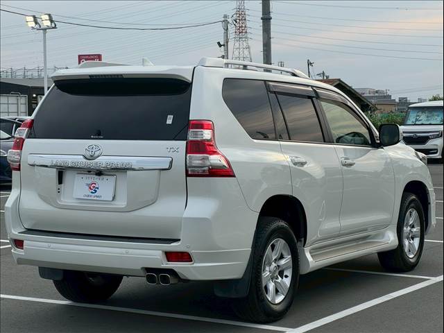 トヨタ ランドクルーザープラドの画像17