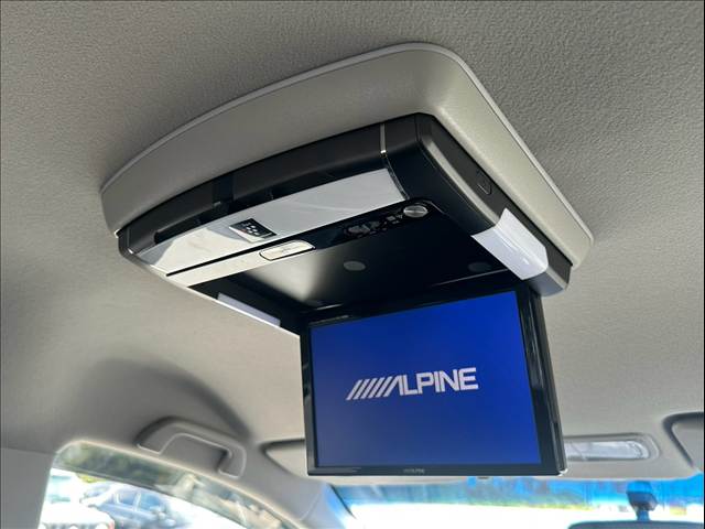 フリードハイブリッドジャストセレクション 純正9型ナビ/両側電動スライドドア/クルーズコントロール/フリップダウンモニター/Blutooth接続/オートエアコン/パワーウインドウ/ETC/スマートキー 内装他