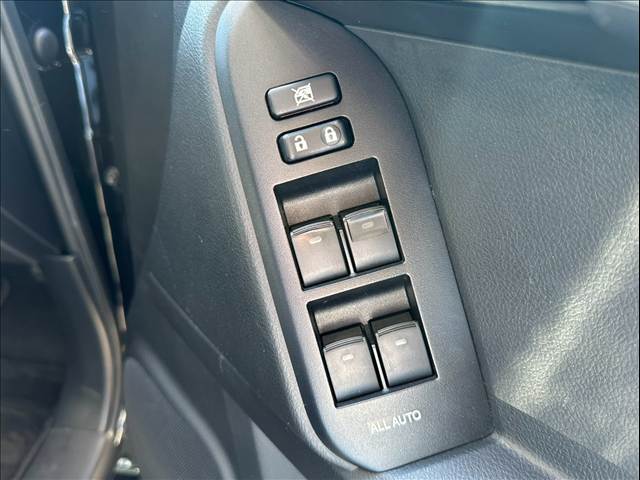 トヨタ ランドクルーザープラドの画像9