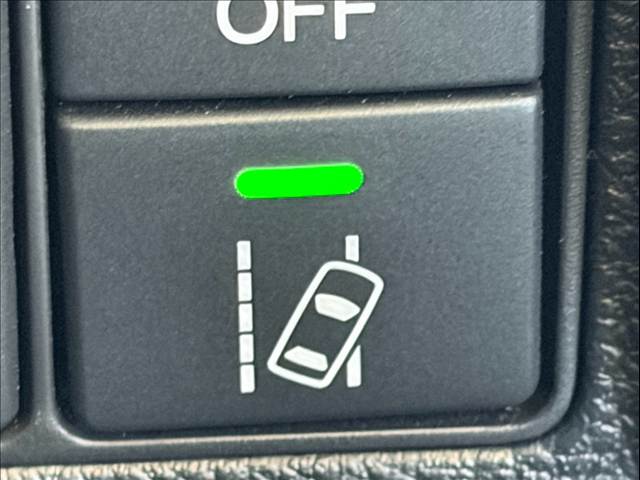 ヴェゼルハイブリッドX Honda SENSING 内装他