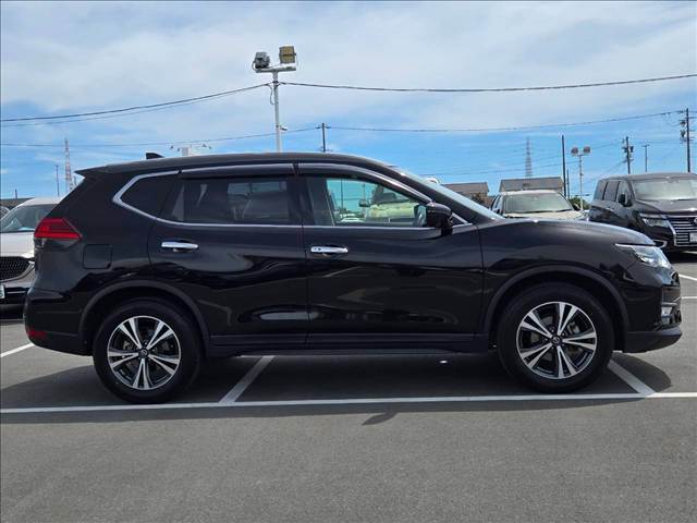 日産 エクストレイルの画像18