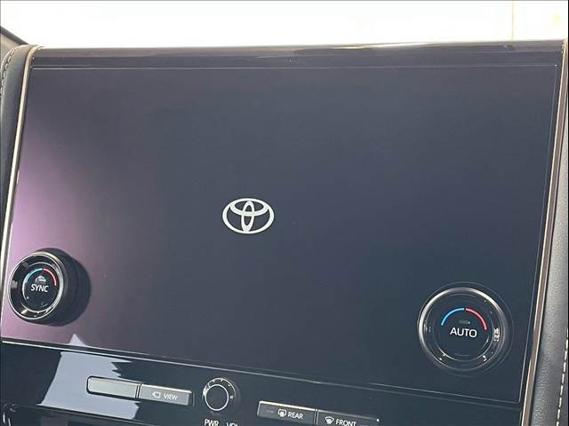トヨタ アルファードハイブリッドの画像3