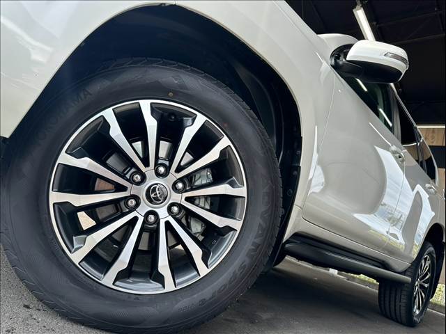 トヨタ&nbsp;ランドクルーザープラドの画像19