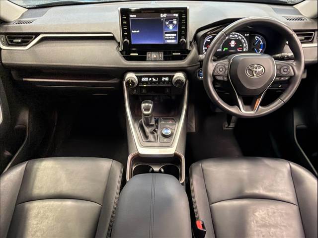 トヨタRAV4HYBRID G 内装他