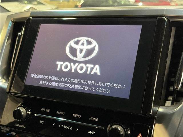 トヨタ&nbsp;アルファードの画像3