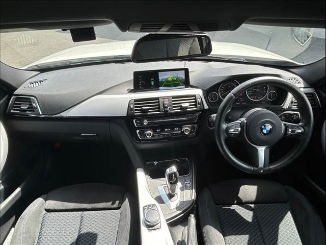 BMW3Series Touring318i Touring M Sport RHD 内装他