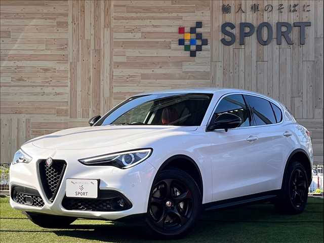 アルファロメオ Stelvio 2.2TURBO DIESEL Q4