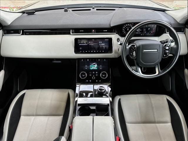 ランドローバーRANGE ROVER VELARR-DYNAMIC SE 180PS 内装他