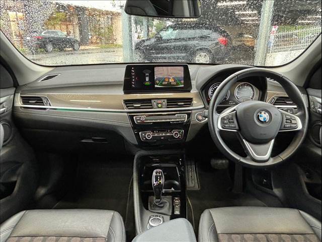 BMWX1xDrive18d xLine 内装他