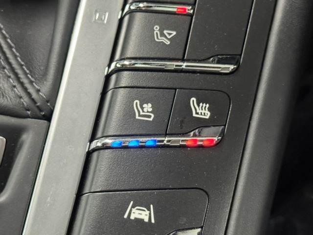 ポルシェ マカンの画像10