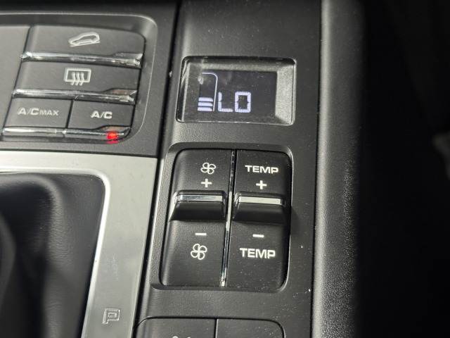 ポルシェ マカンの画像12