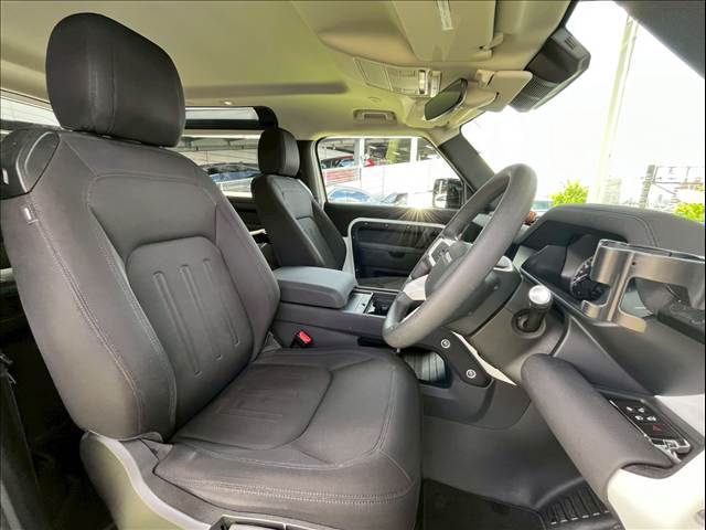 DEFENDER90 DEFENDER 内装他