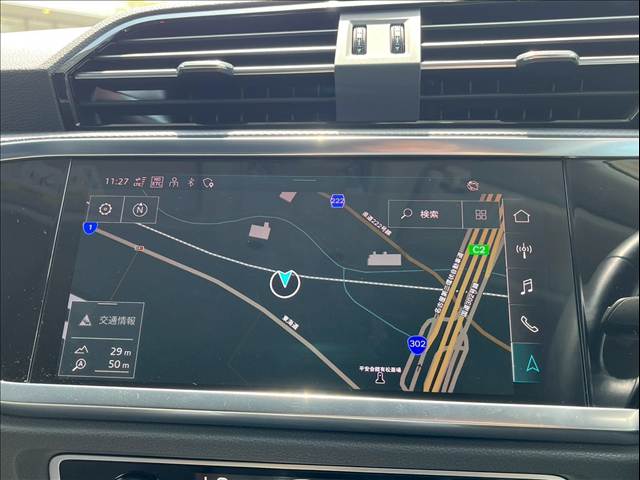 Q335 TDI quattro advanced 内装他