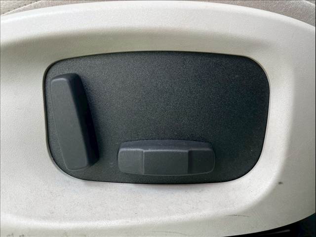 ジャガー E-PACEの画像9