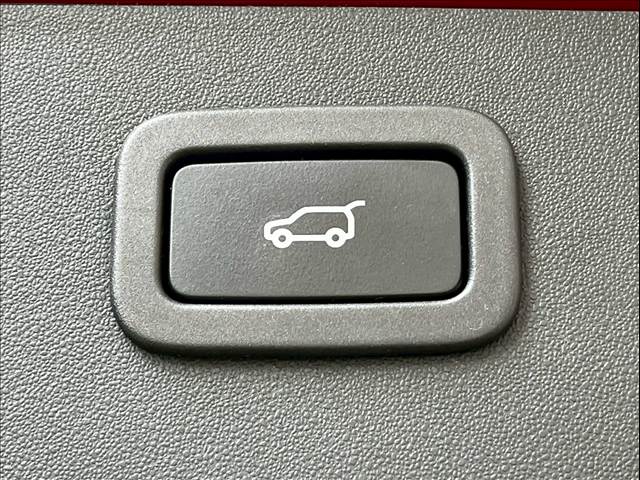 ジャガー E-PACEの画像11