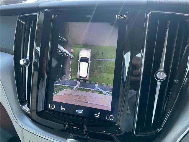 ボルボ XC60の画像4