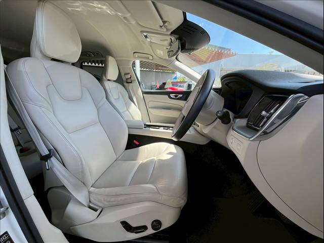 ボルボ XC60の画像5