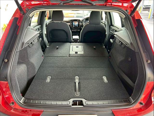 ボルボ XC40の画像18