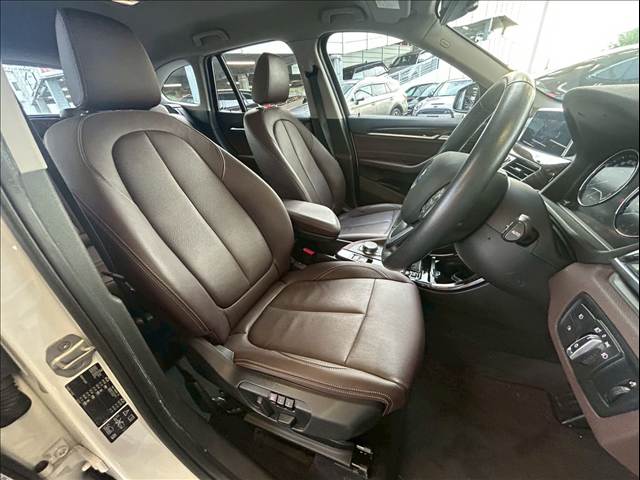 X1xDrive18d xLine 内装他