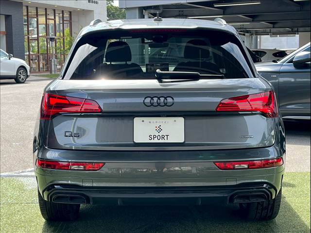 カラー番号をご指定下さい アウディ Q5 LUV LINE フロントハーフスポイラー 未塗装品 AUDI Q5 2.0 TFSI quattro S-line(ABA-8RCNCF) 3.0 TF カラー番号をご指定下さい アウディ Q5 LUV LINE フロントハーフ