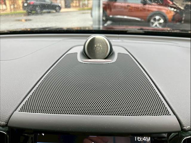 ボルボ XC60の画像9