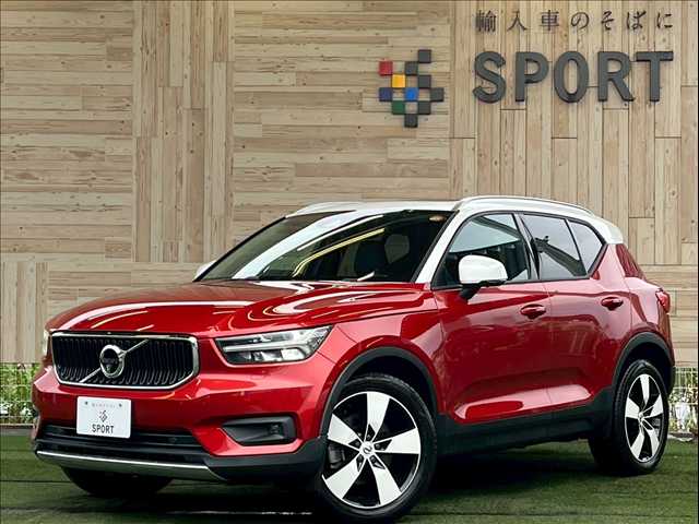 ボルボ XC40 T4 Momentum 外観