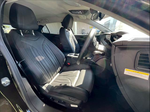 DS4RIVOLI BlueHDi 内装他