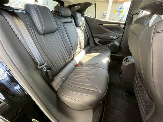 DS4RIVOLI BlueHDi 内装他