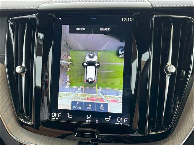 XC60B5 AWD Inscription 内装他