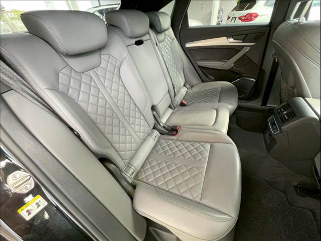 Q5 Sportbackhigh style 内装他