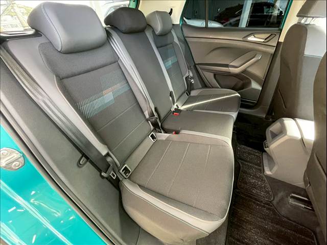 T-CrossTSI 1st Plus 内装他