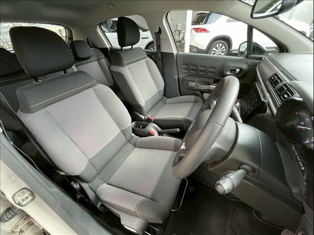 C3FEEL RHD 内装他