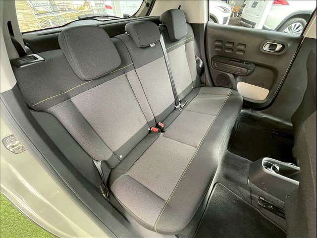 C3FEEL RHD 内装他