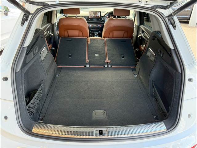 アウディ Q5の画像18