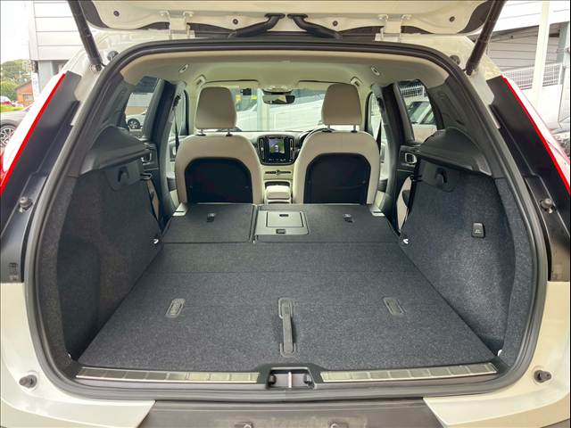 ボルボ XC40の画像18